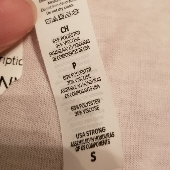 NEW Disney Mandalorian Baby Yoda Flowy Pink Tank - Picture 7 of 8